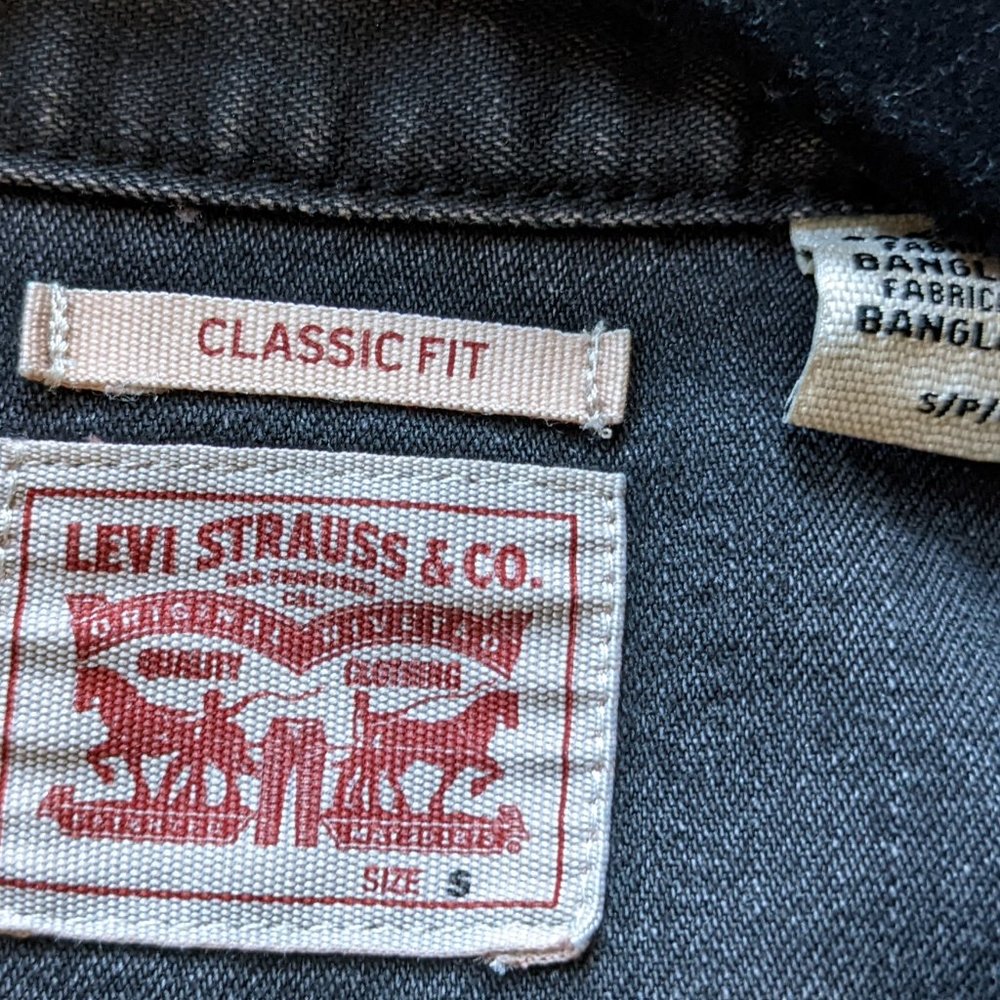 SAMPLE Levis Fringe Black Denim Shirt - Picture 7 of 10